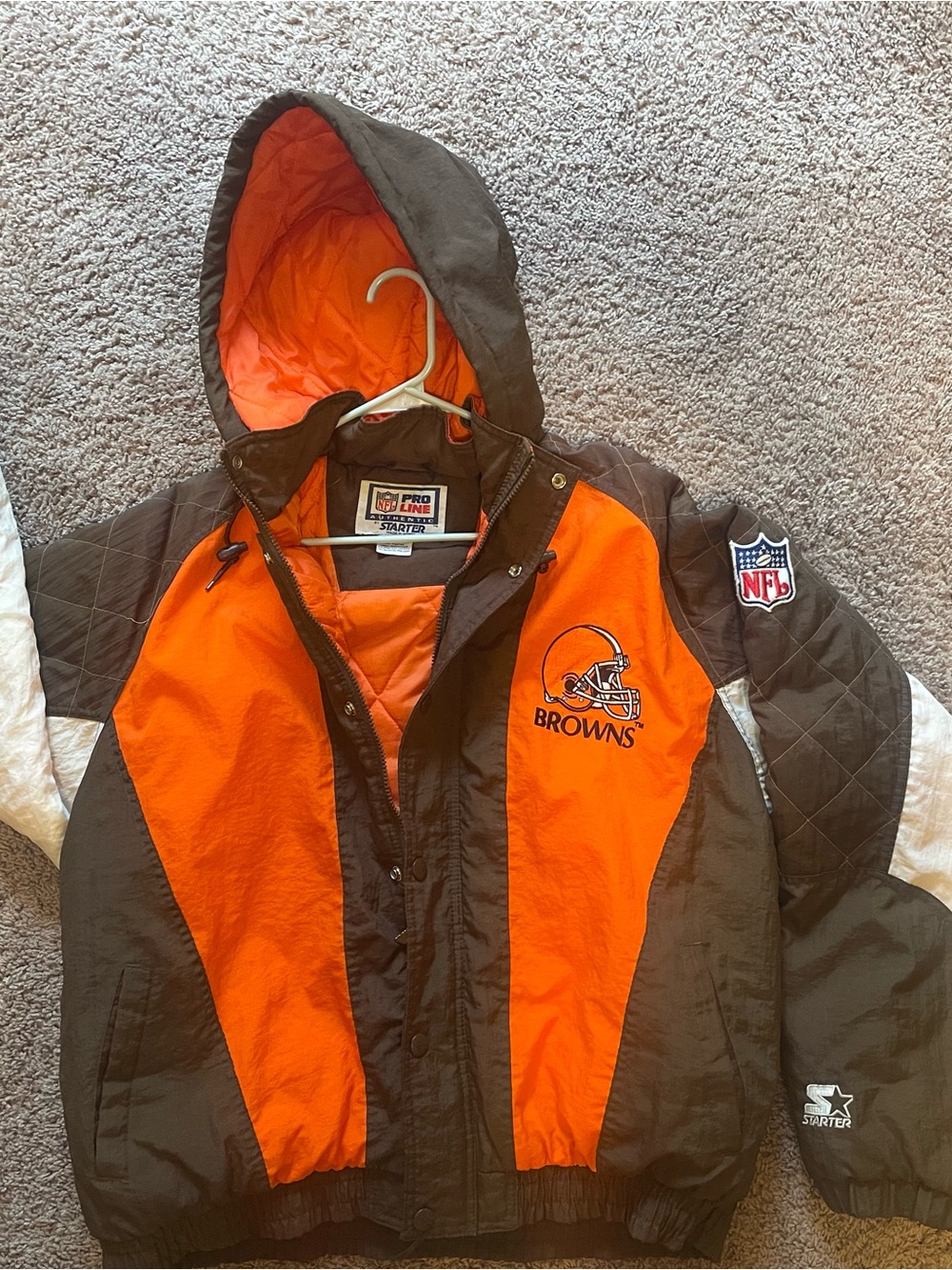 STARTER Cleveland Browns Brown and Orange Hooded Puffer Jacket